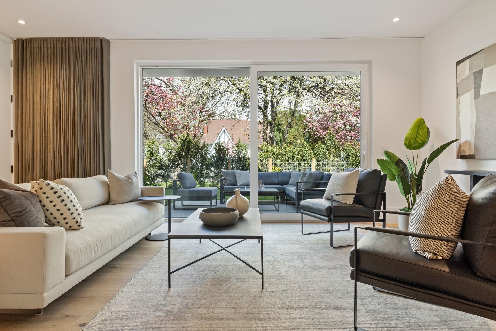 1 2830 MUSQUEAMVIEW STREET Unit: 1