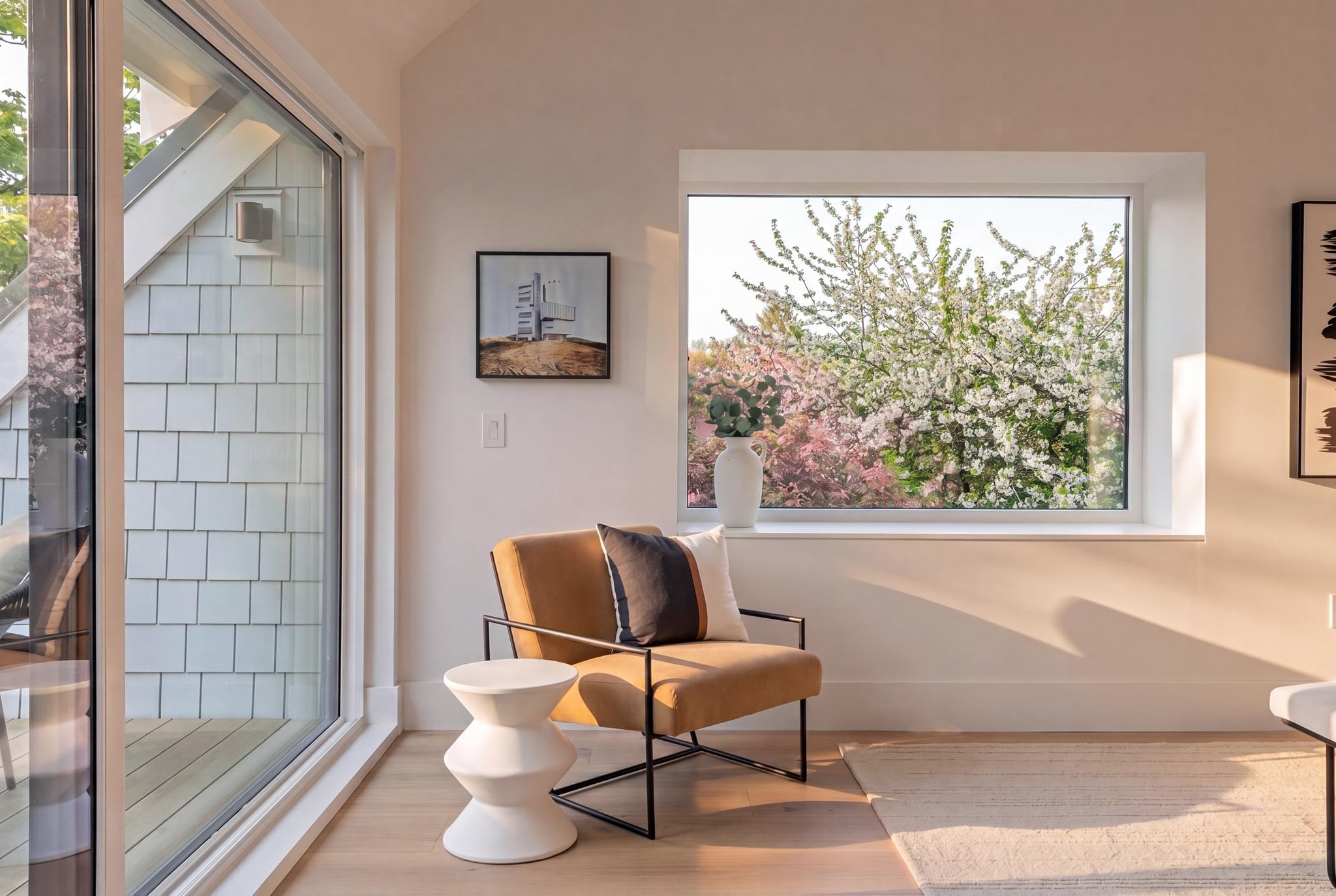 1 2830 MUSQUEAMVIEW STREET Unit: 1