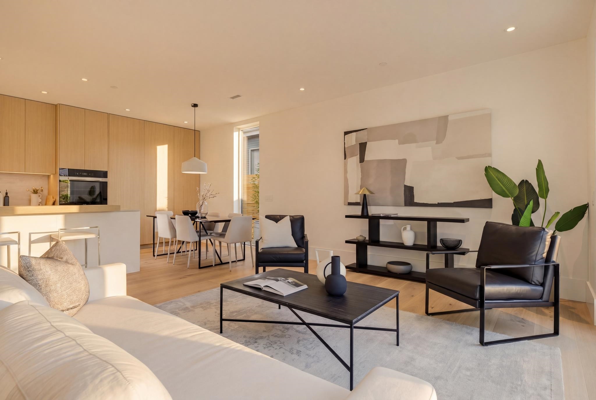 2 2830 MUSQUEAMVIEW STREET Unit: 2