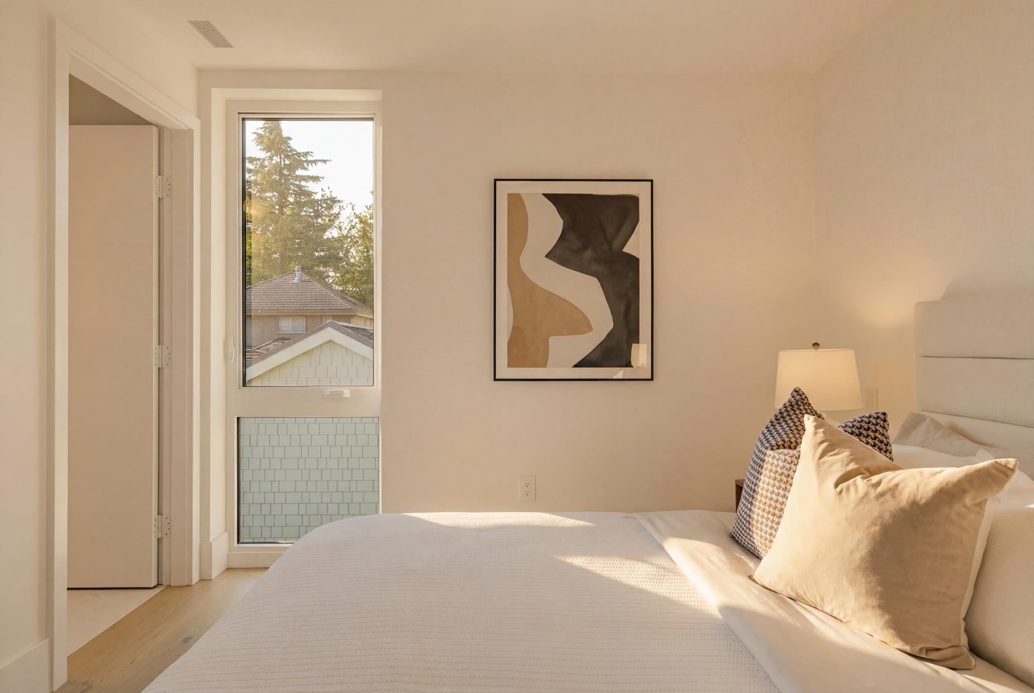 2 2830 MUSQUEAMVIEW STREET Unit: 2