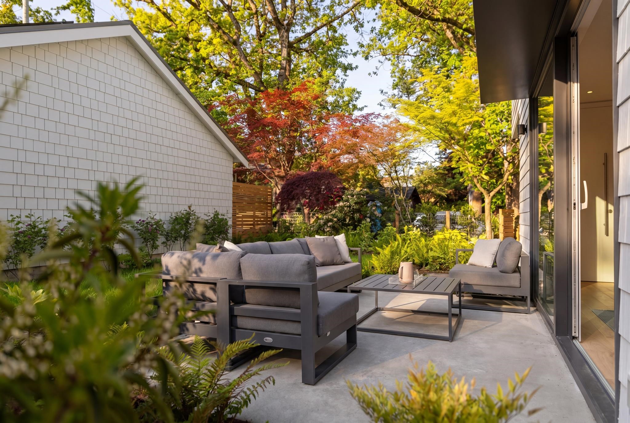 2 2830 MUSQUEAMVIEW STREET Unit: 2