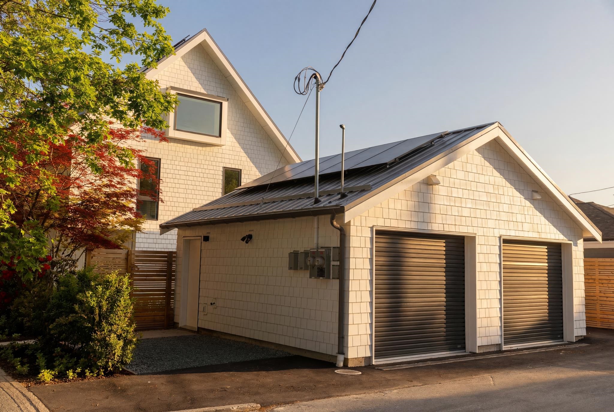 2 2830 MUSQUEAMVIEW STREET Unit: 2
