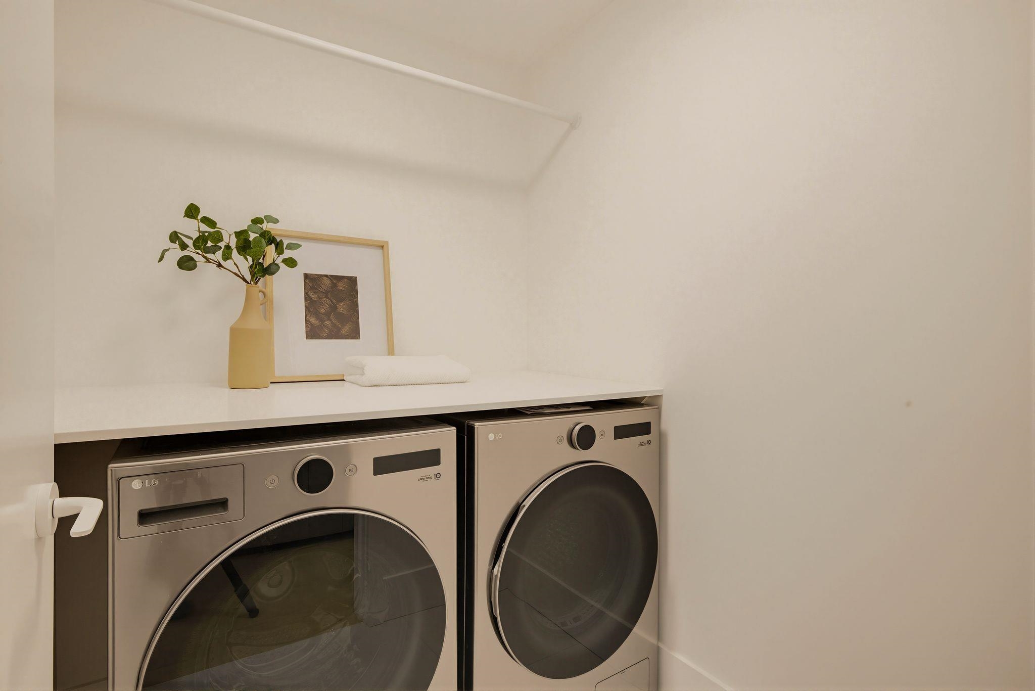 2 2830 MUSQUEAMVIEW STREET Unit: 2