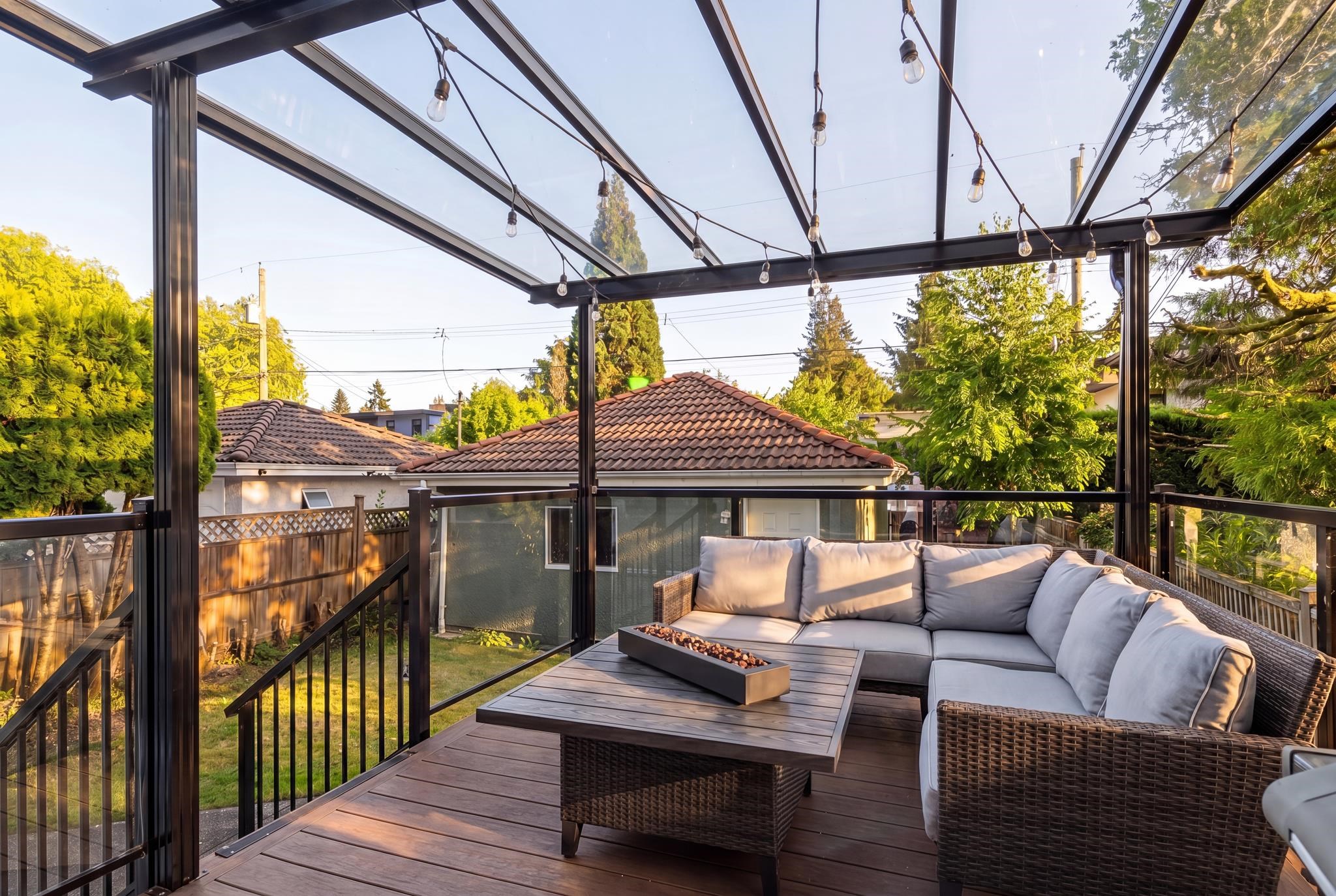 2950 W 15TH AVENUE