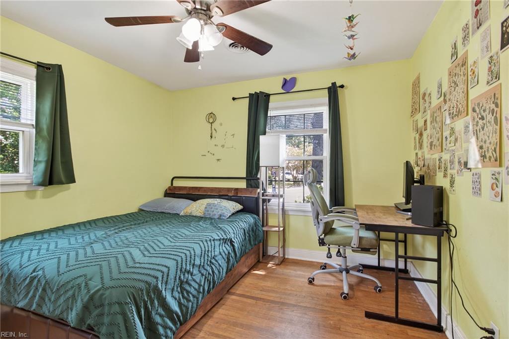 1370 Boxwood CIR