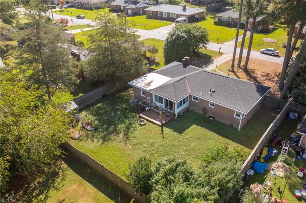 4959 Briarwood LN