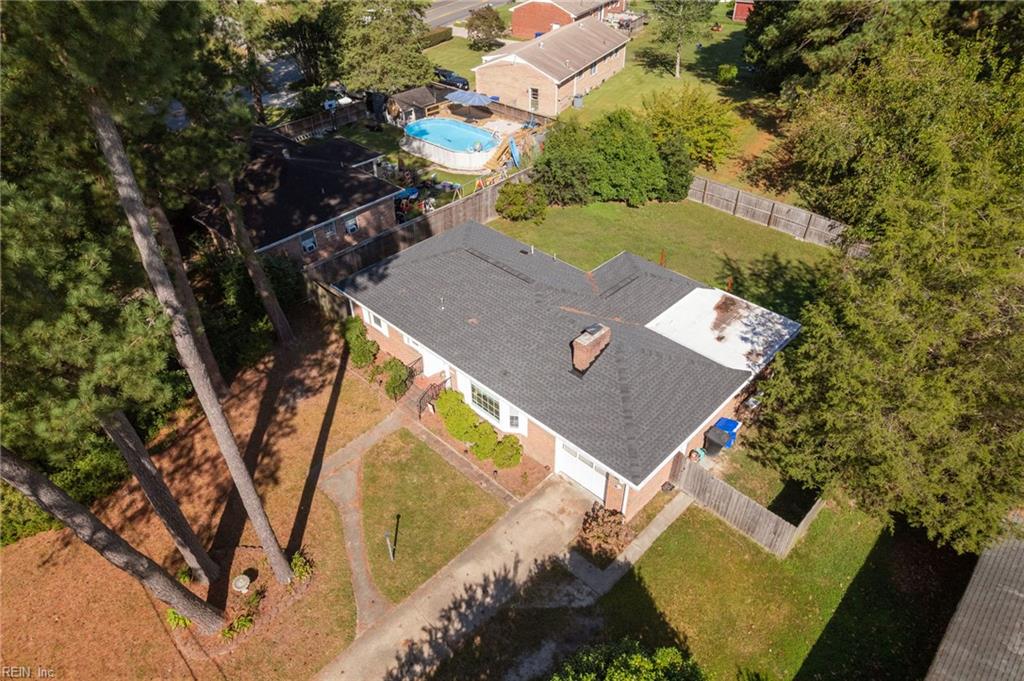 4959 Briarwood LN