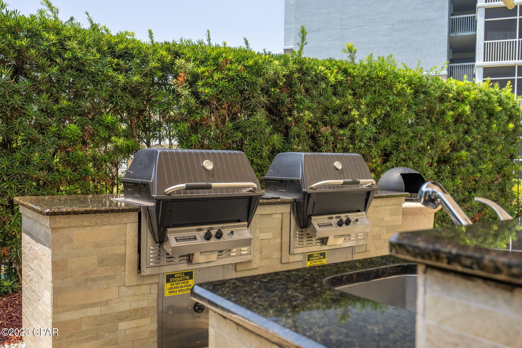 4050 Marriott Dr Drive 3607