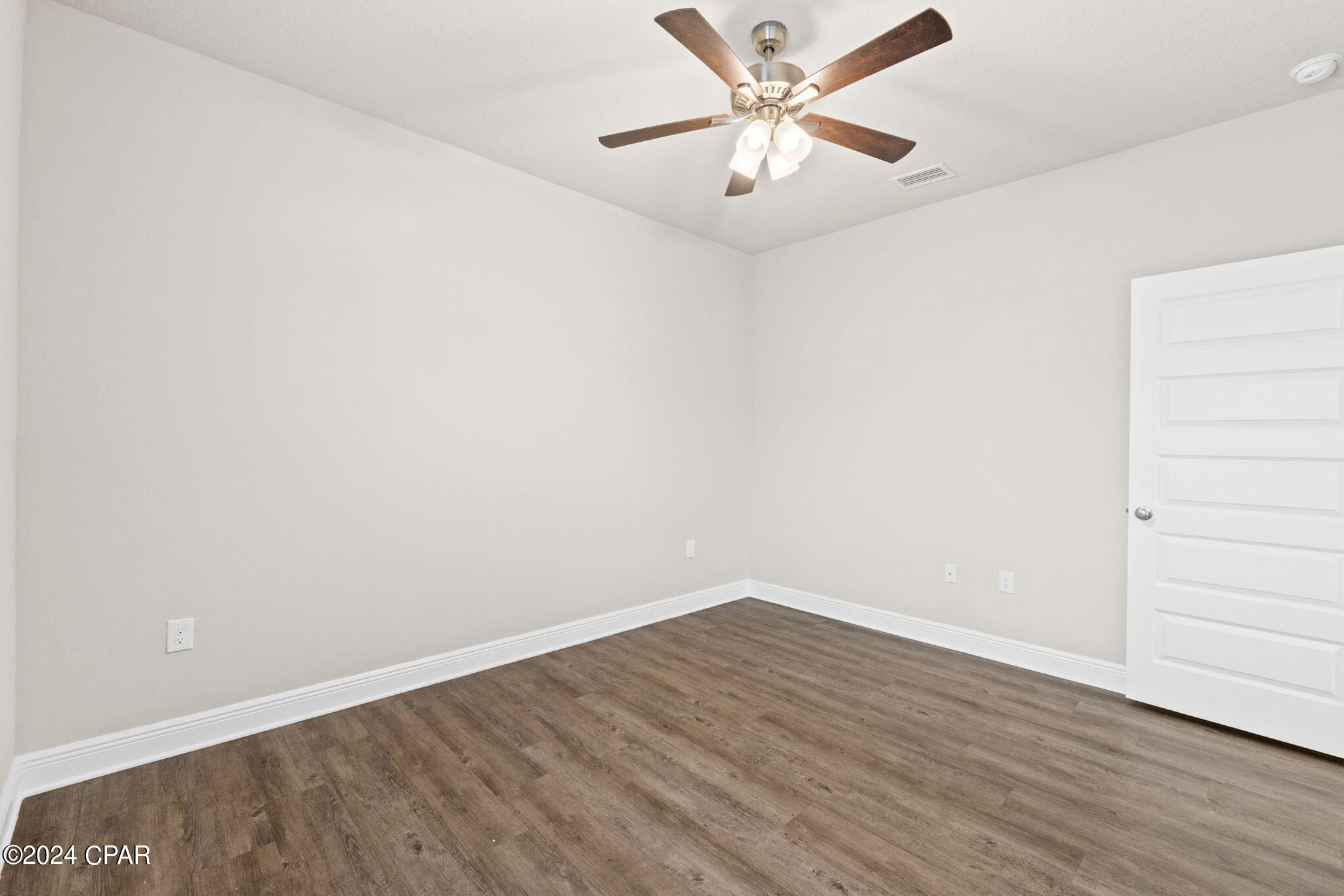 338 Emerald Cove Street