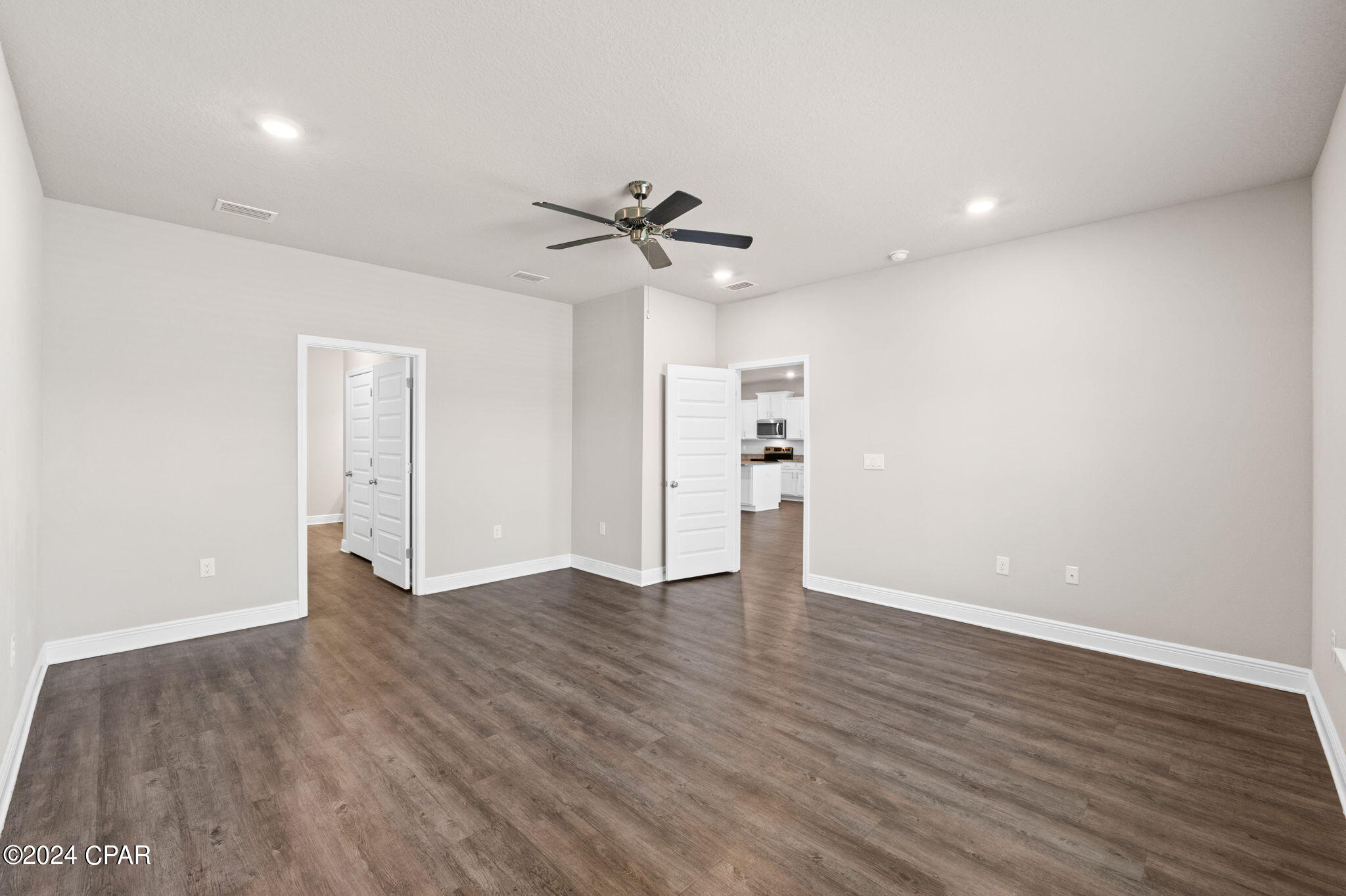 338 Emerald Cove Street