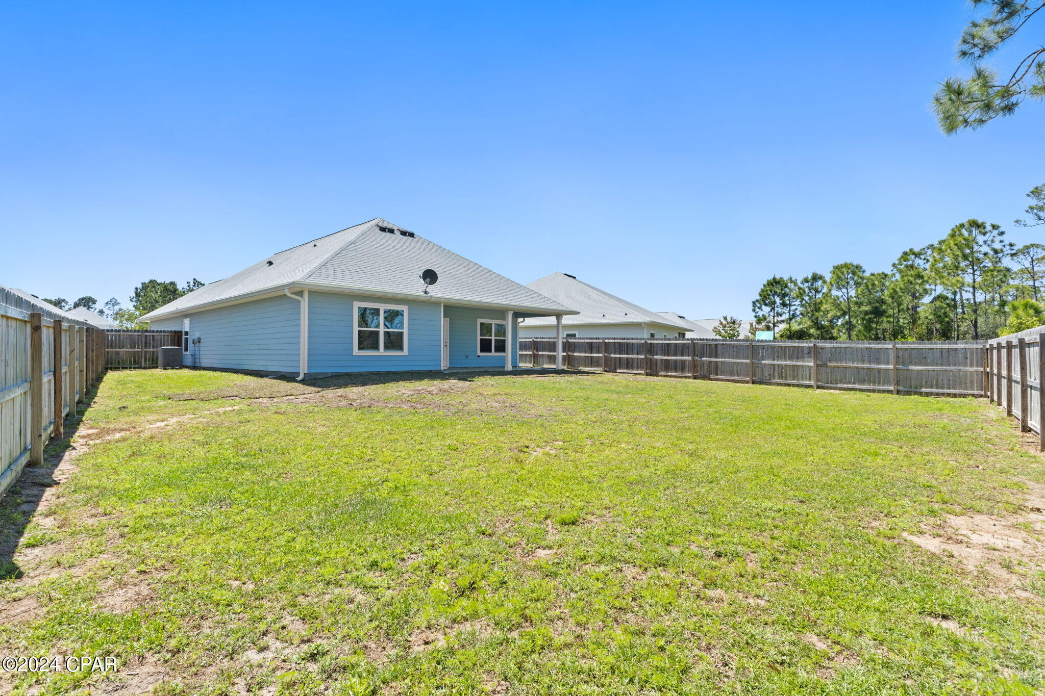 338 Emerald Cove Street