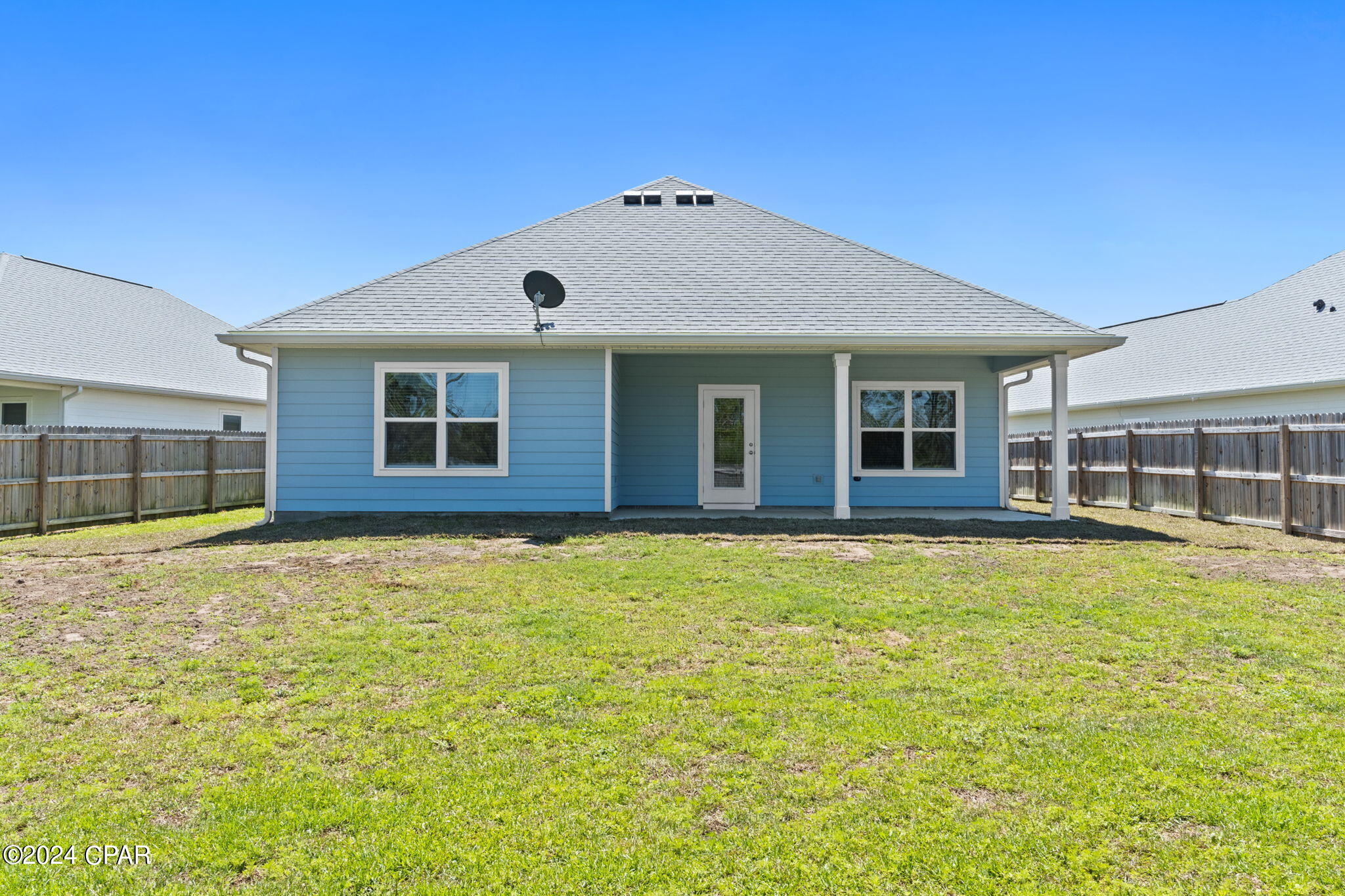 338 Emerald Cove Street