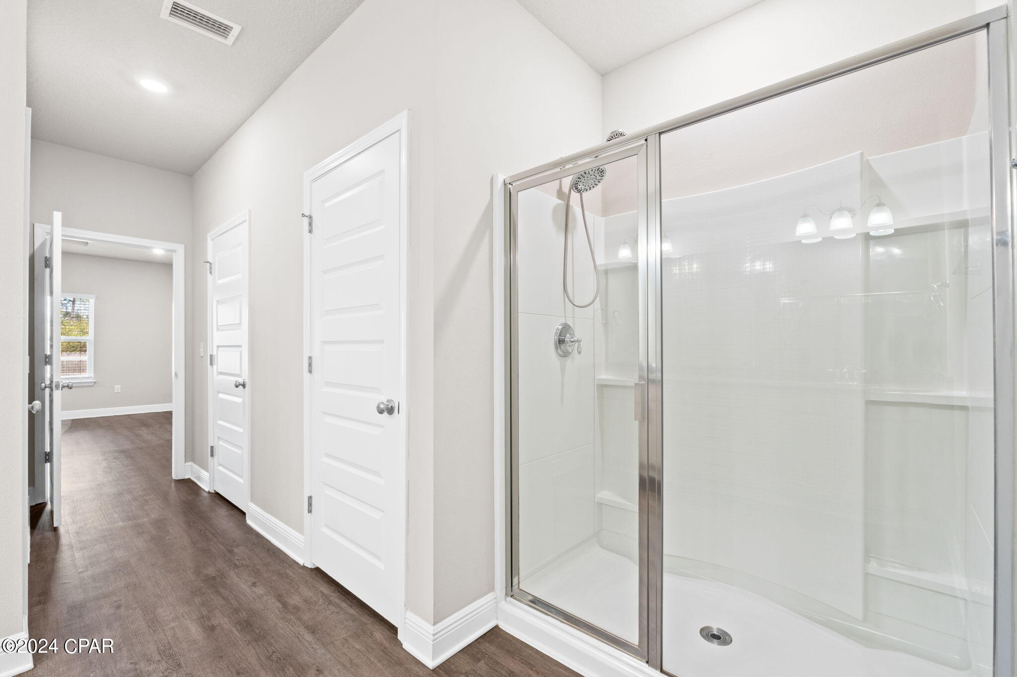 338 Emerald Cove Street