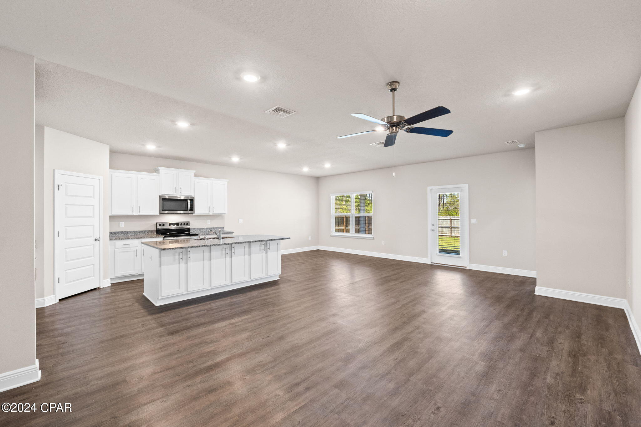 338 Emerald Cove Street