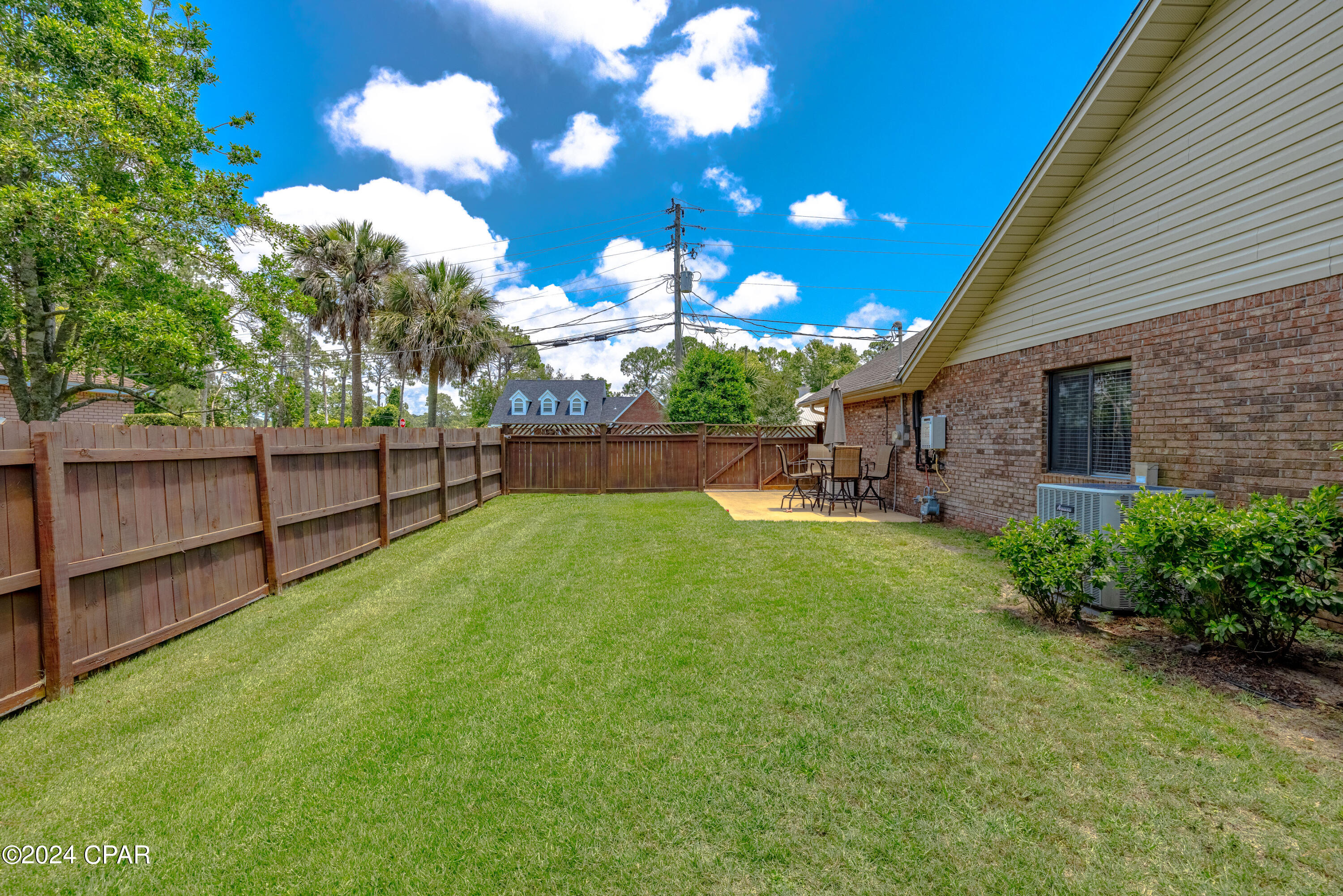 237 Fairway Boulevard