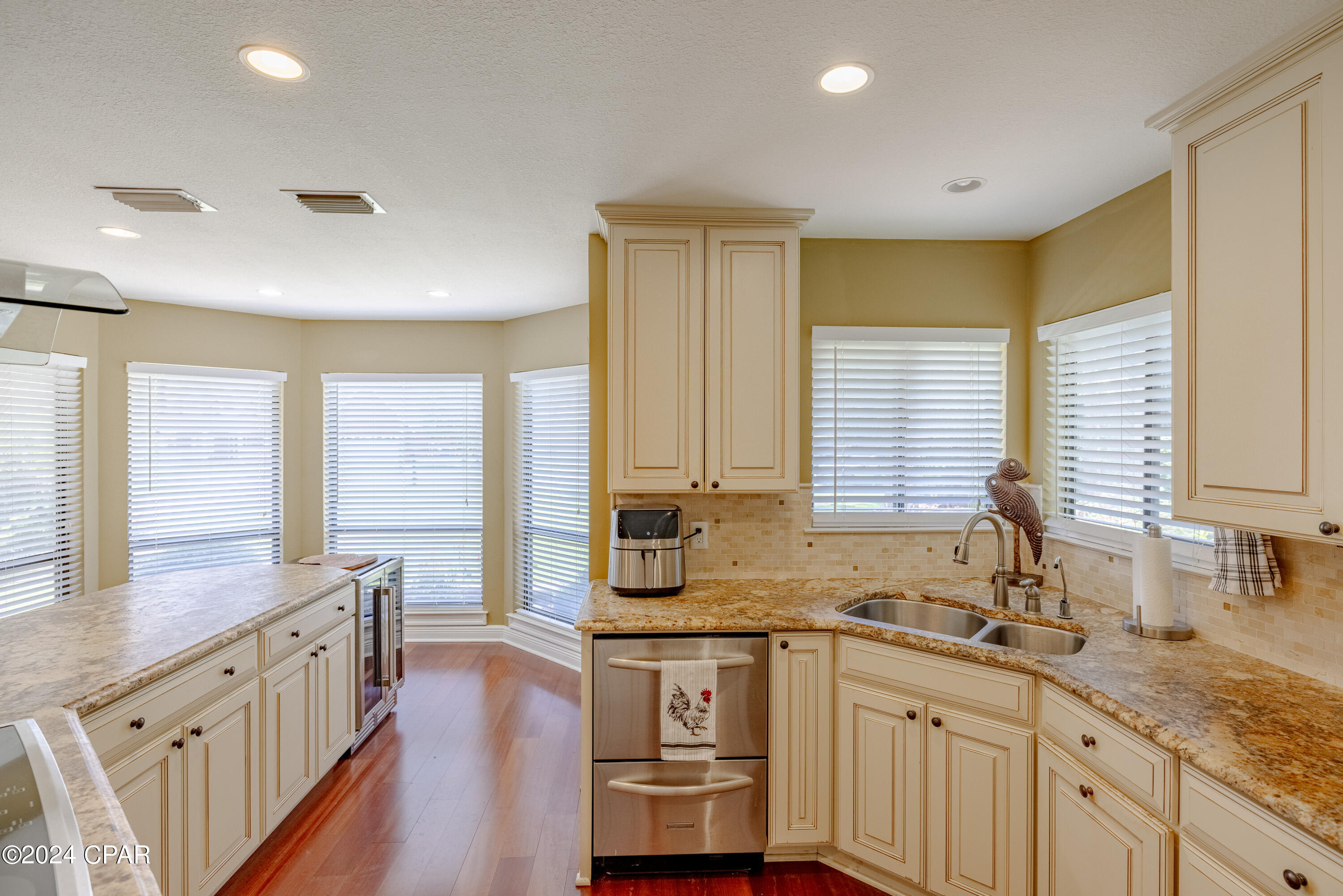 237 Fairway Boulevard