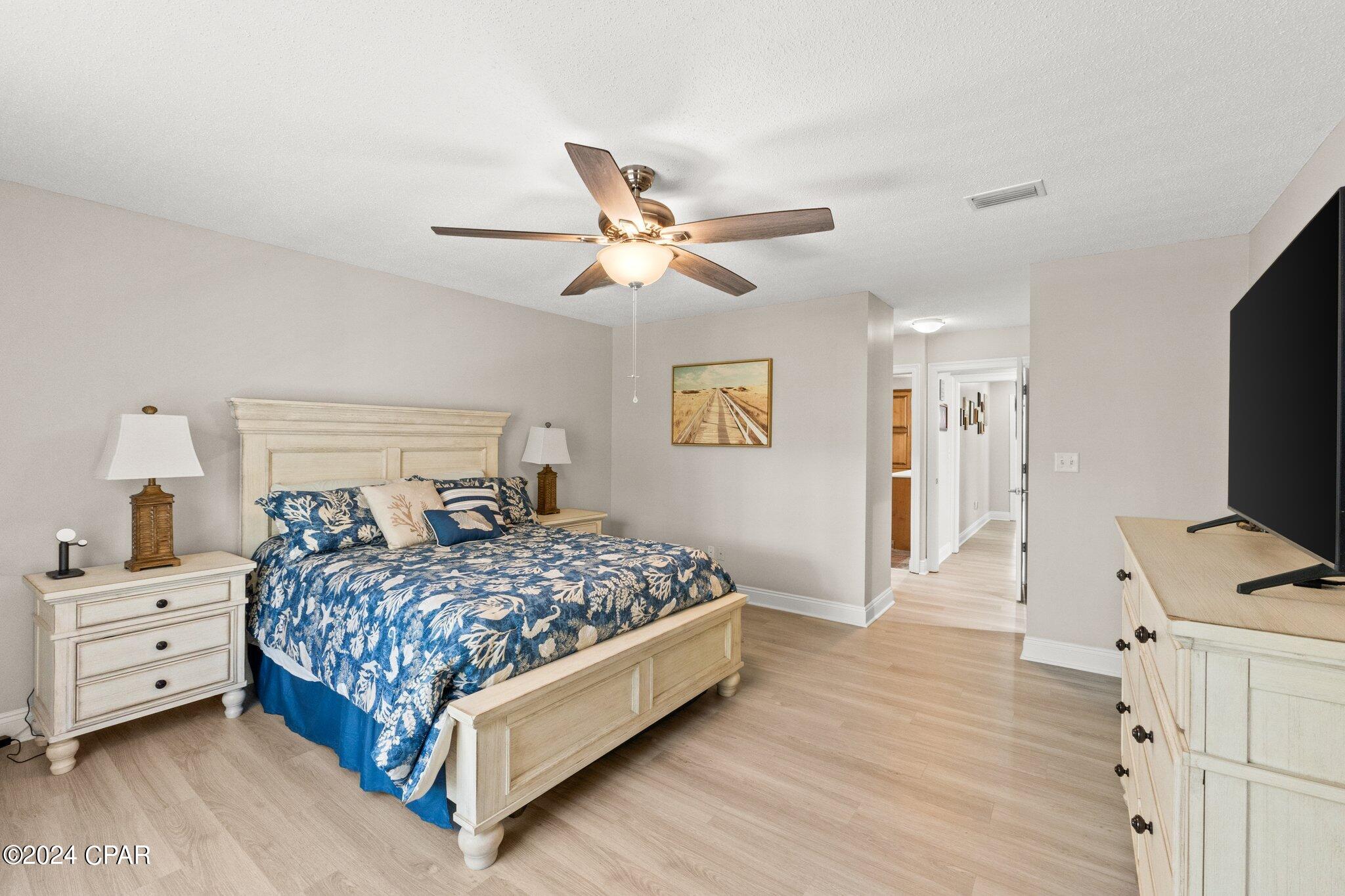 7009 N Lagoon Drive 108