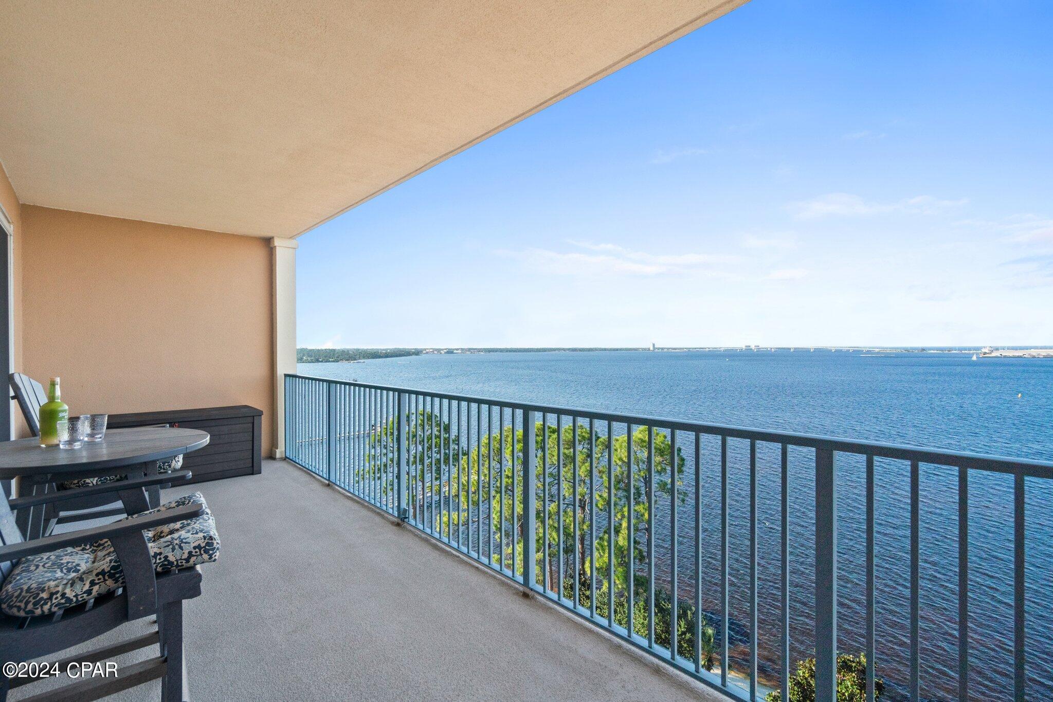 2400 Grandiflora Boulevard 903