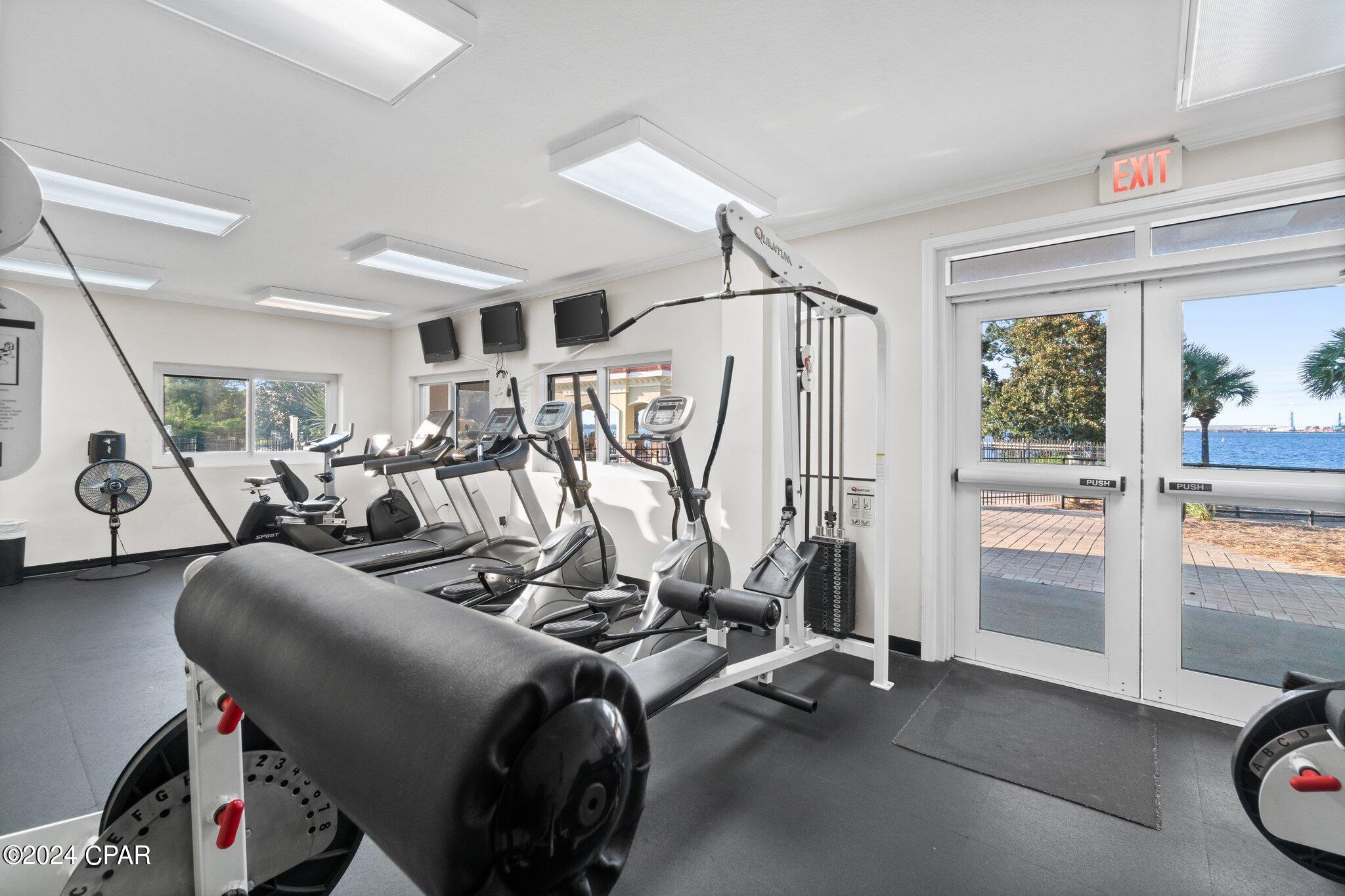 2400 Grandiflora Boulevard 903