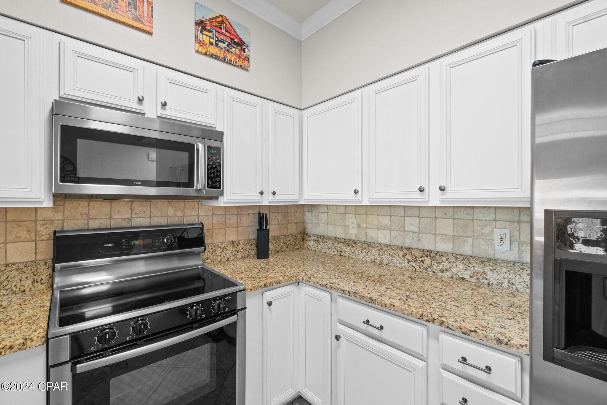 2400 Grandiflora Boulevard 903