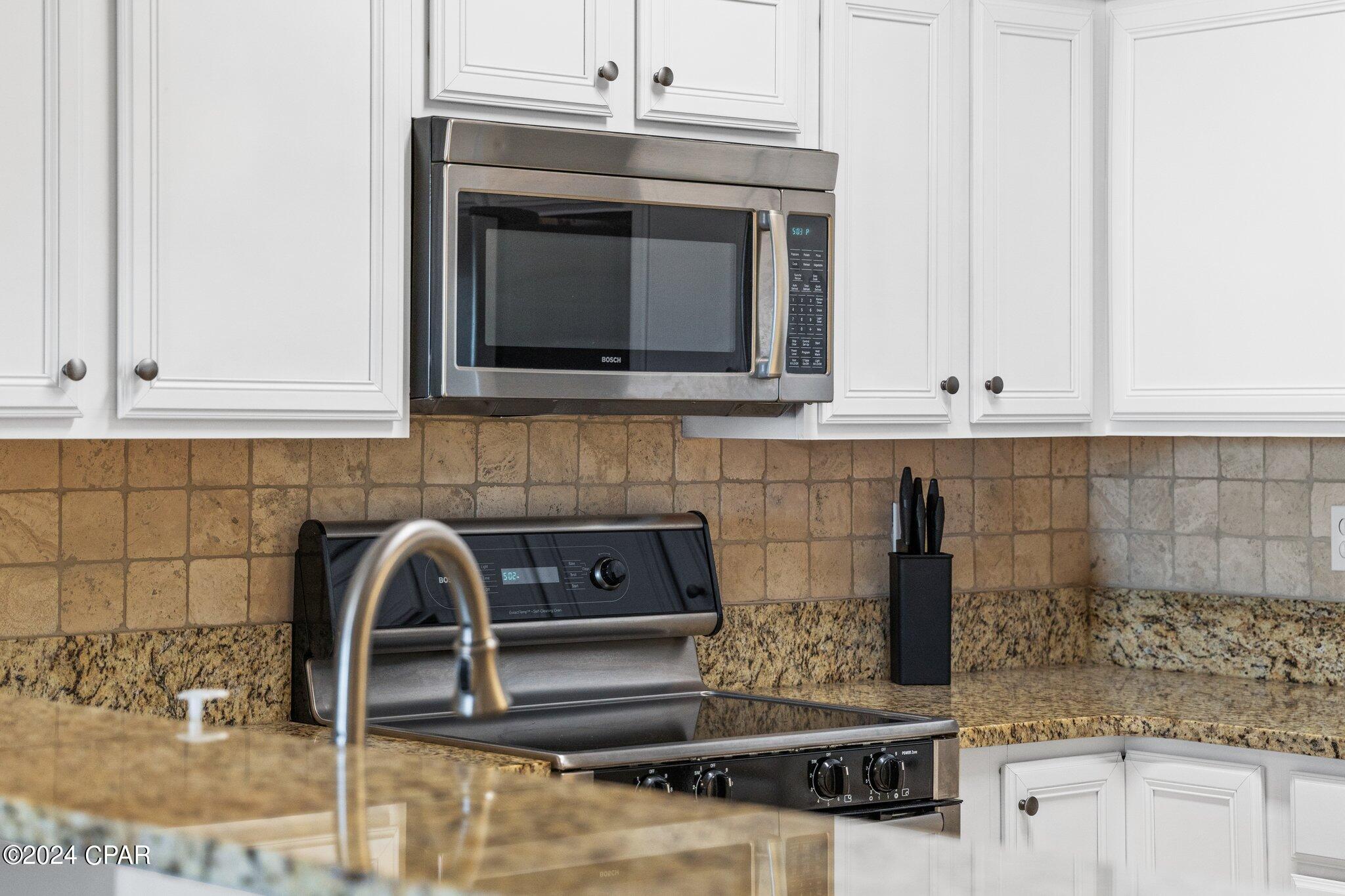 2400 Grandiflora Boulevard 903