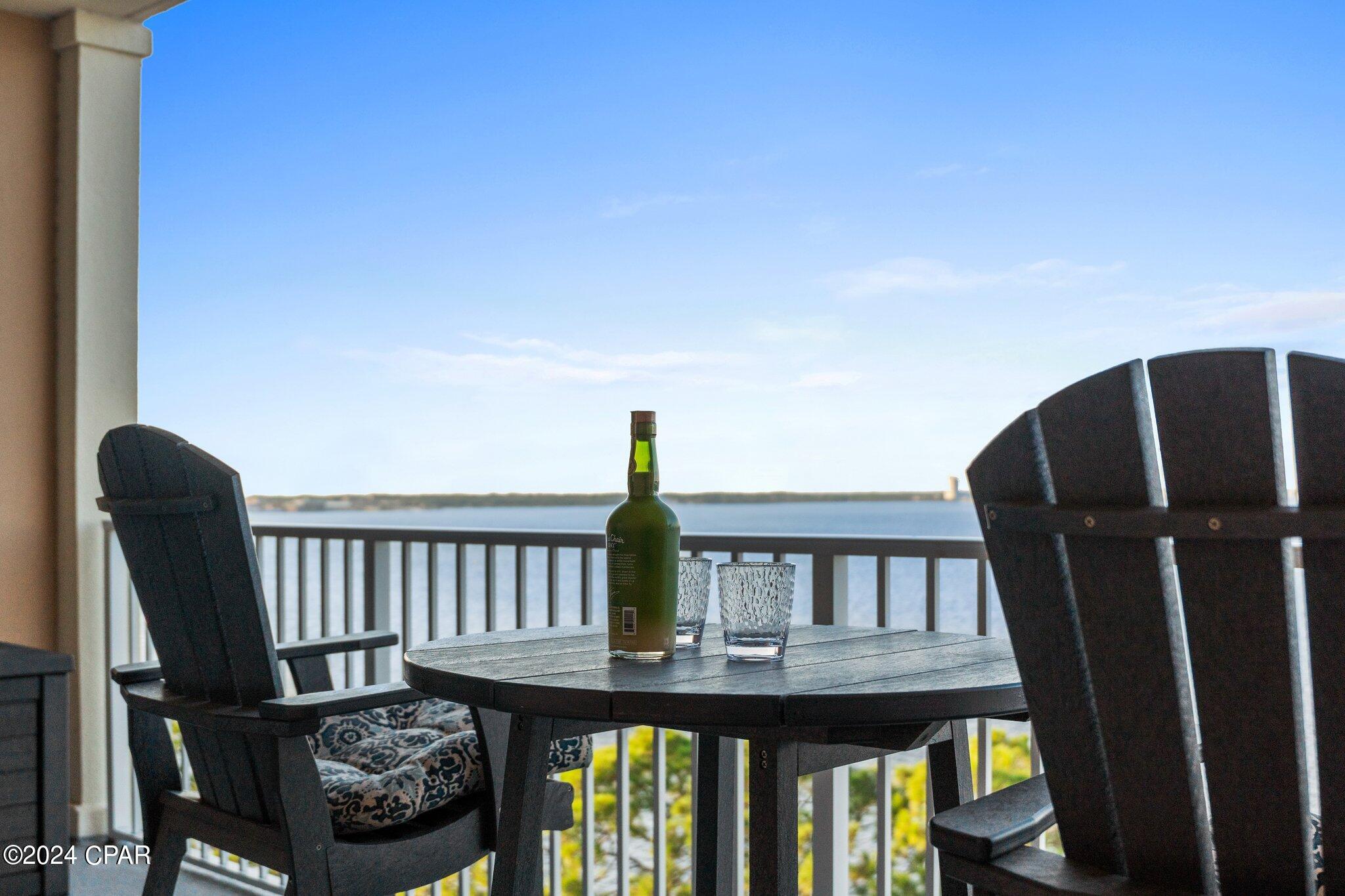 2400 Grandiflora Boulevard 903