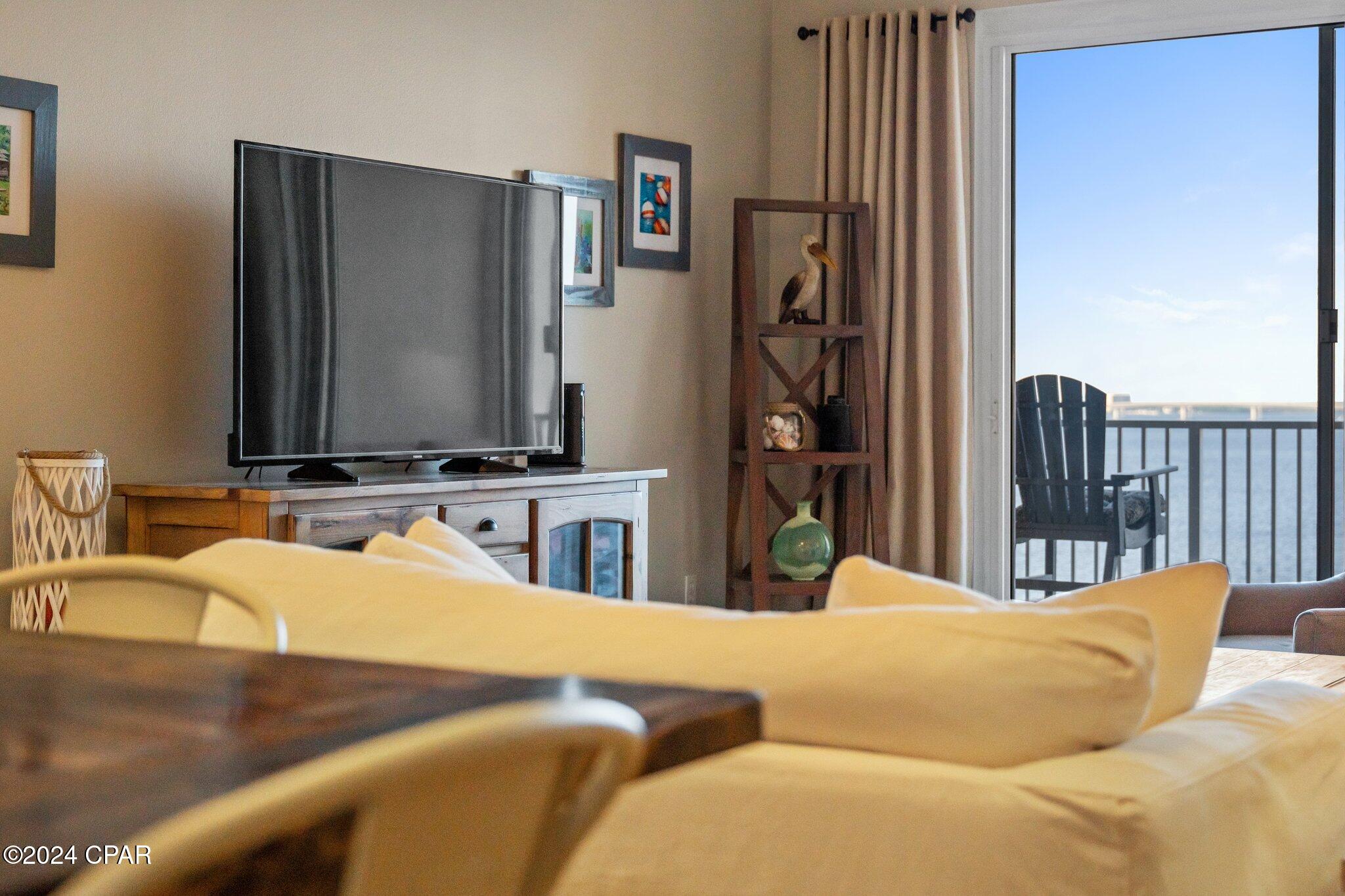 2400 Grandiflora Boulevard 903