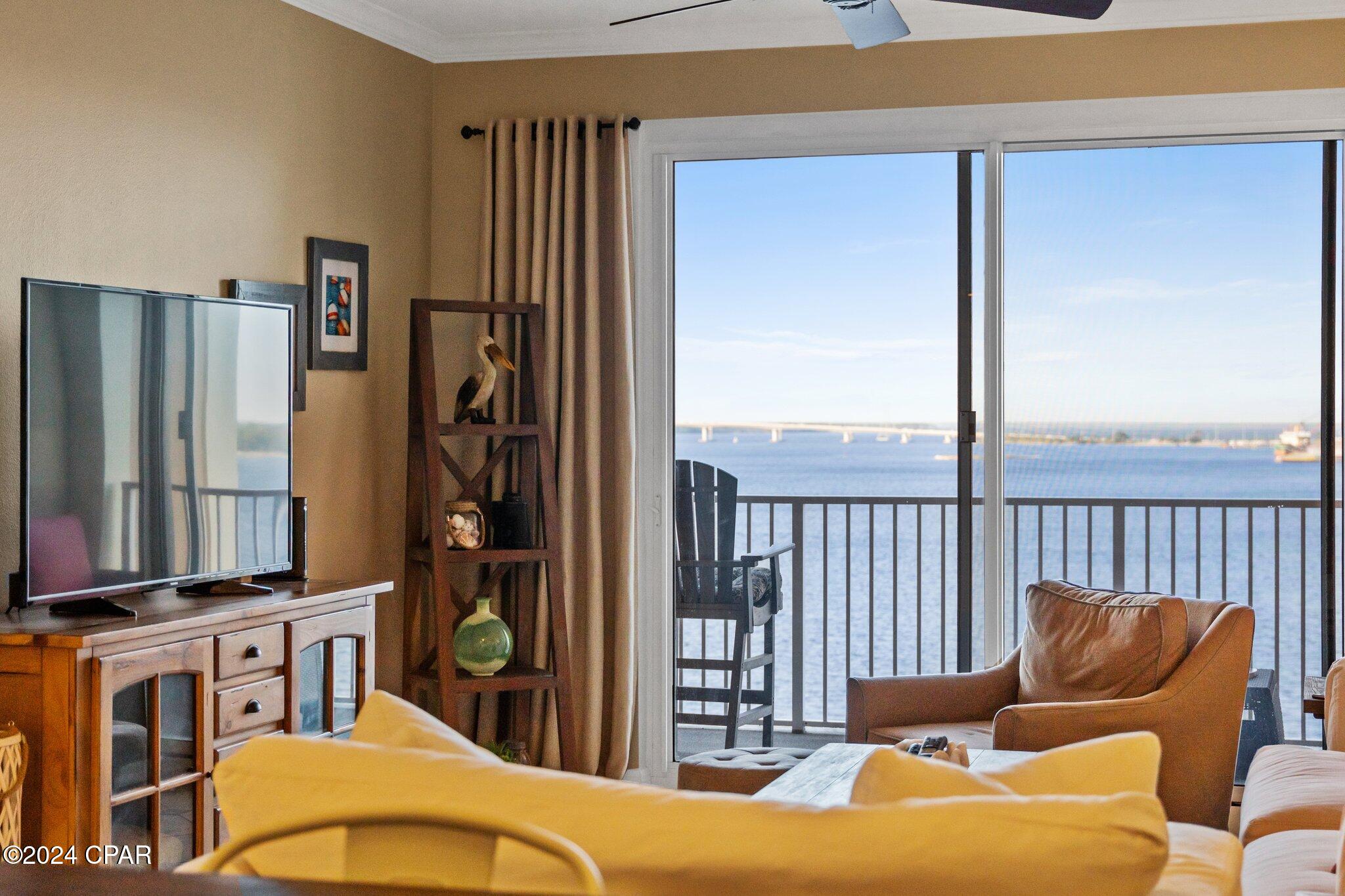 2400 Grandiflora Boulevard 903