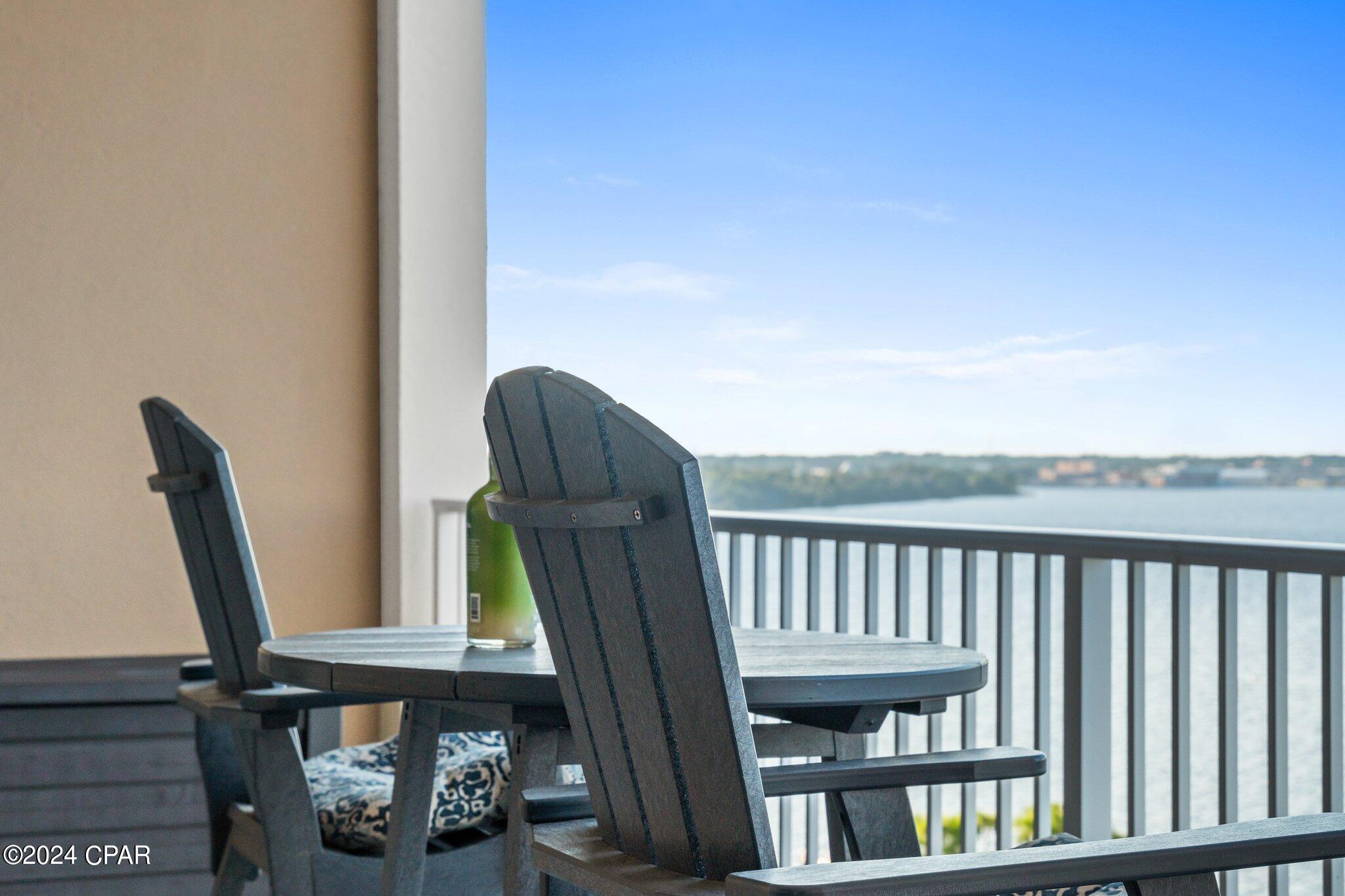 2400 Grandiflora Boulevard 903