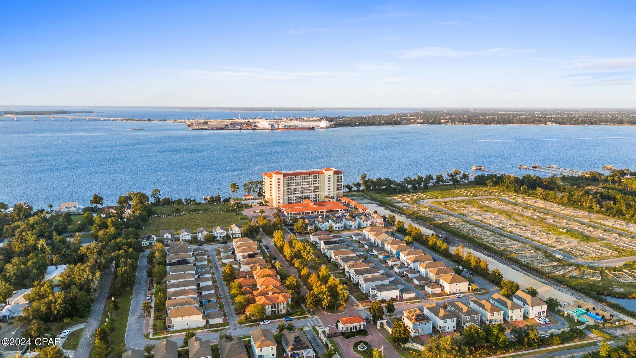 2400 Grandiflora Boulevard 903