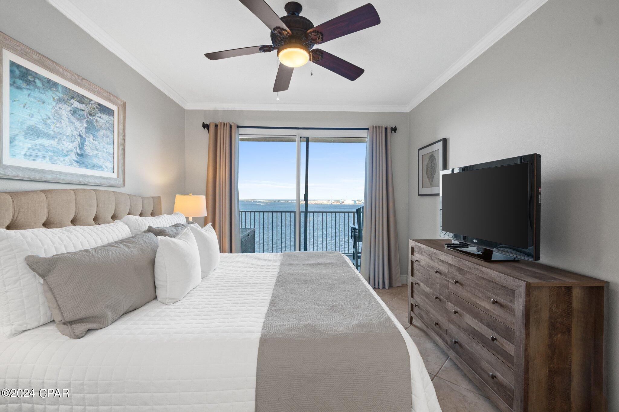 2400 Grandiflora Boulevard 903