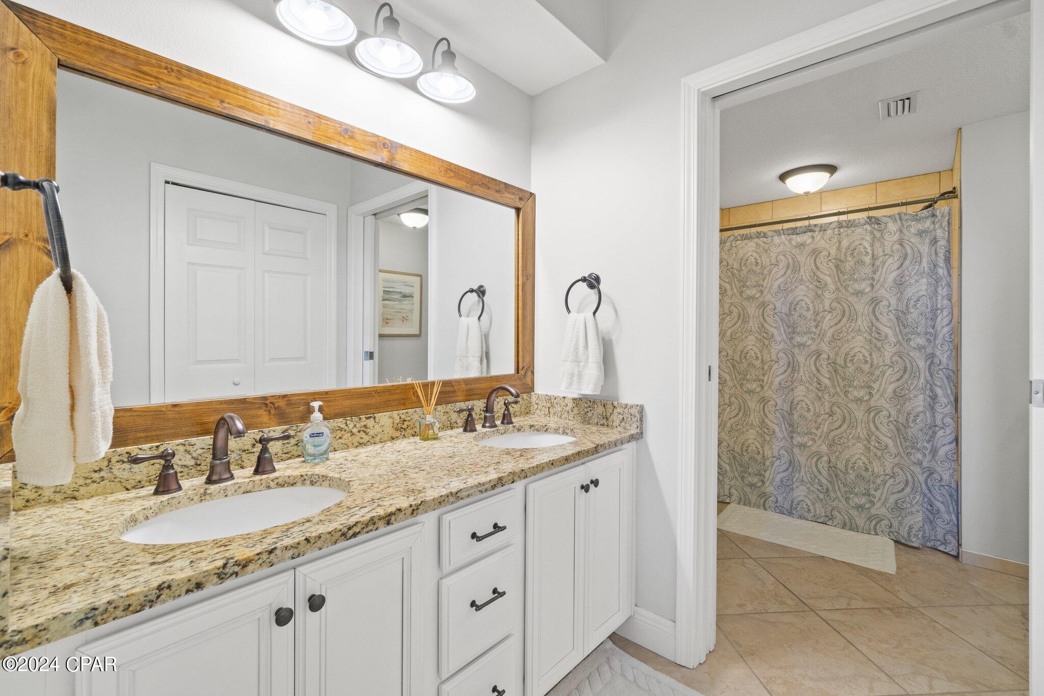 2400 Grandiflora Boulevard 903
