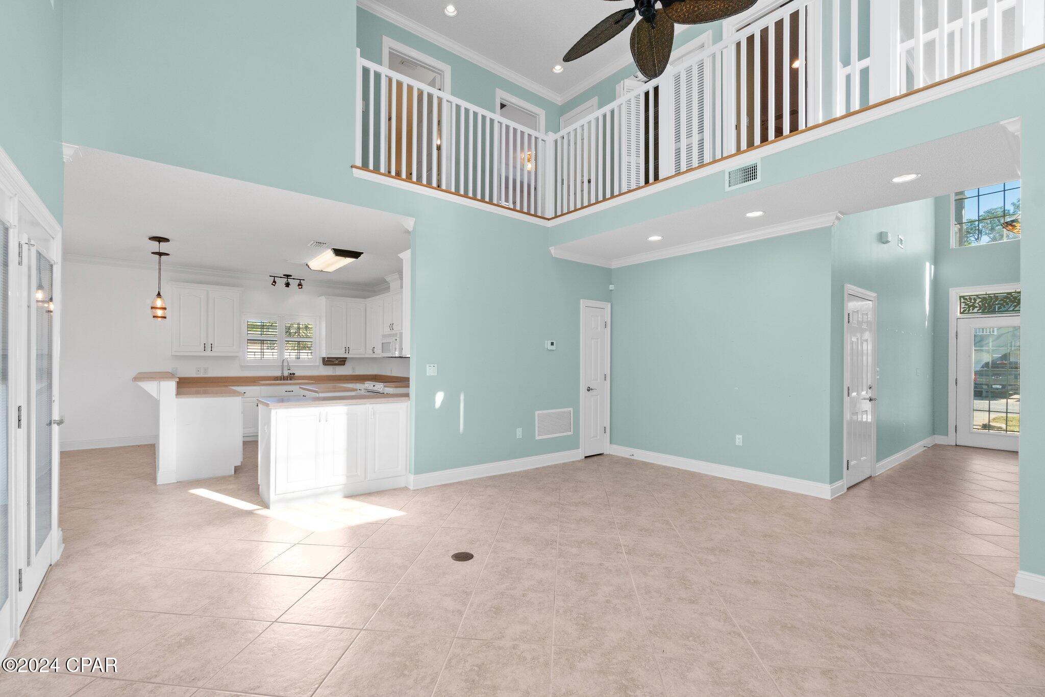 7009 N Lagoon Drive 102