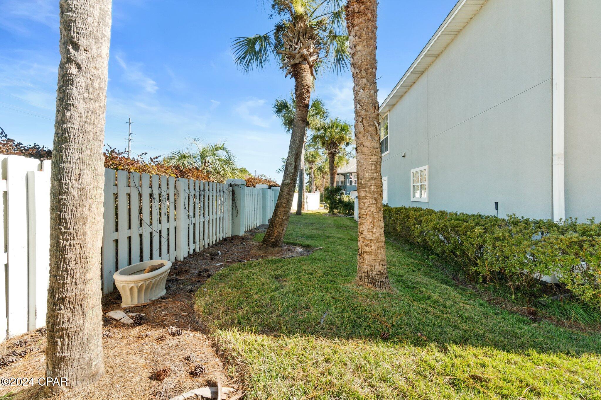 7009 N Lagoon Drive 102