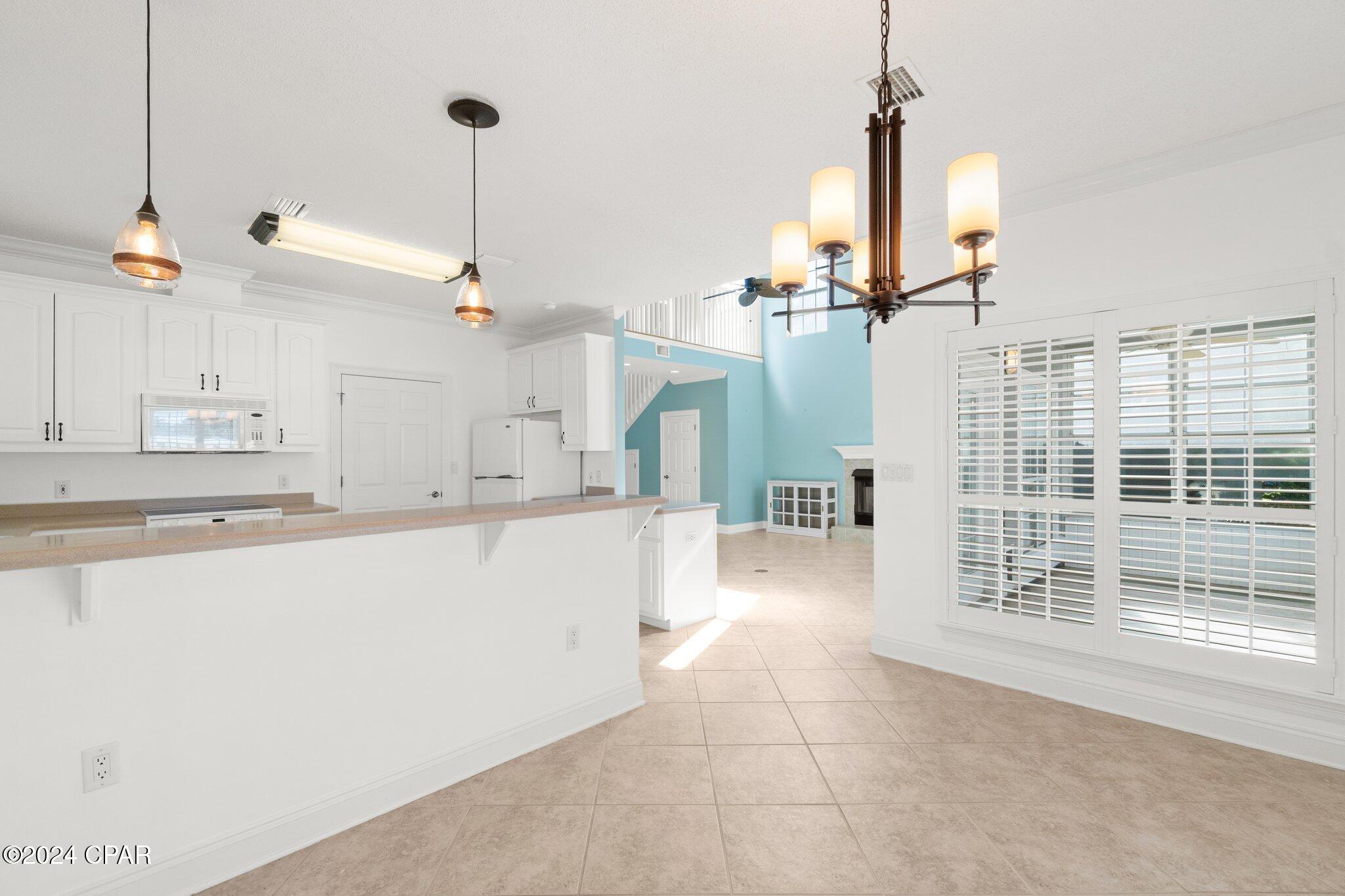 7009 N Lagoon Drive 102
