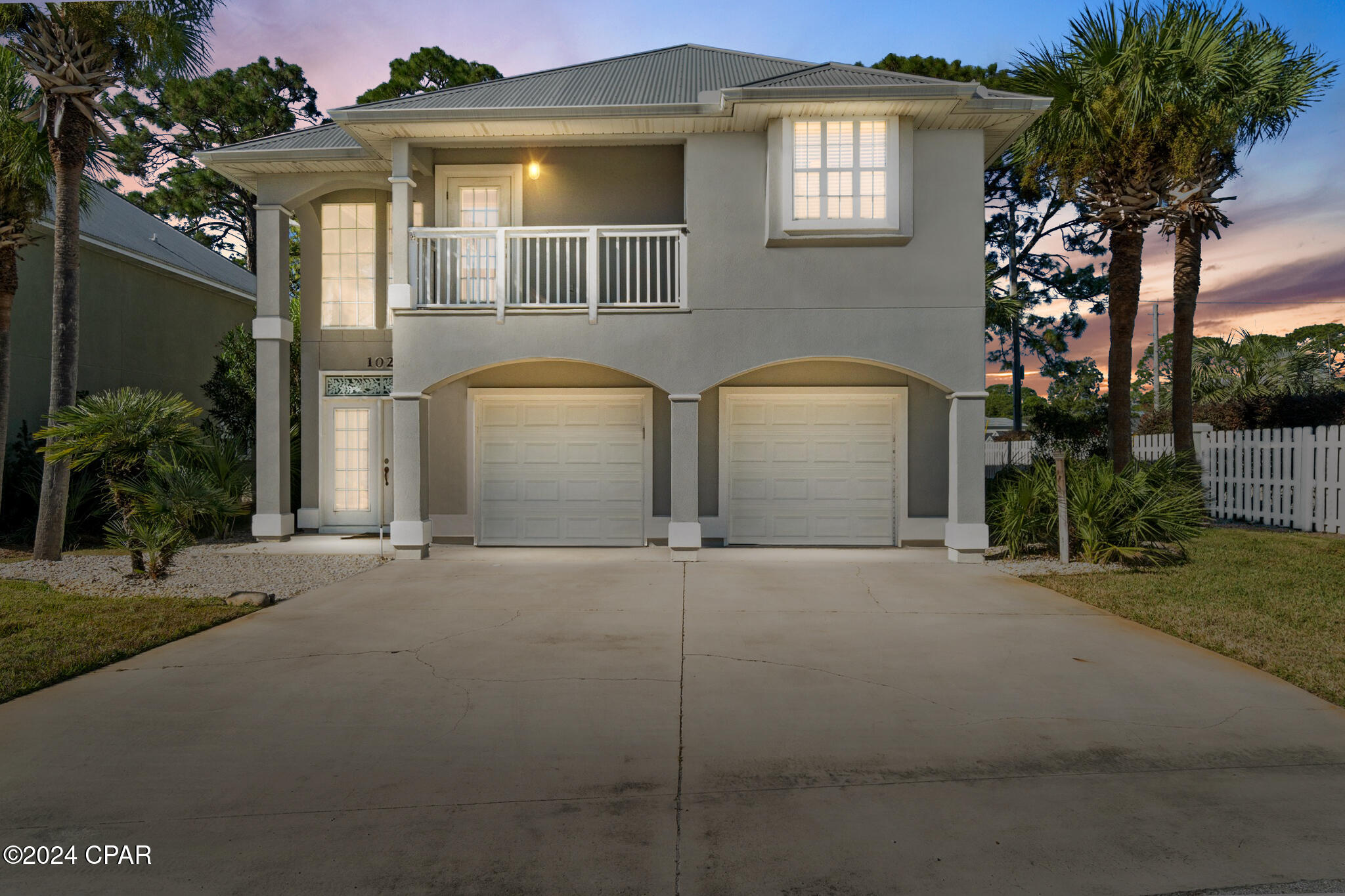 7009 N Lagoon Drive 102