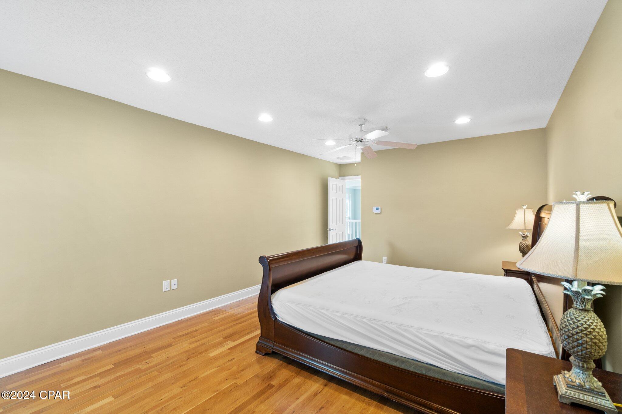 7009 N Lagoon Drive 102