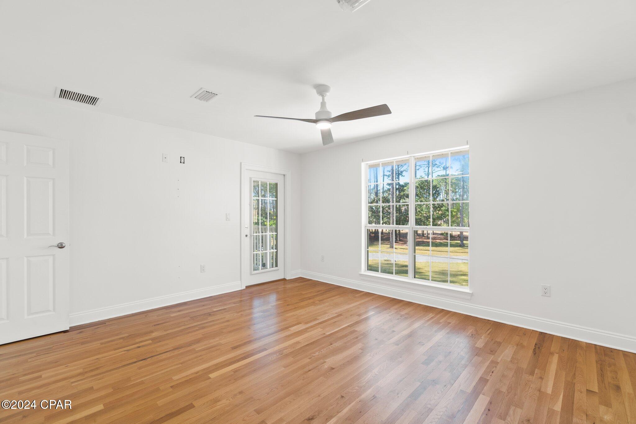 7009 N Lagoon Drive 102