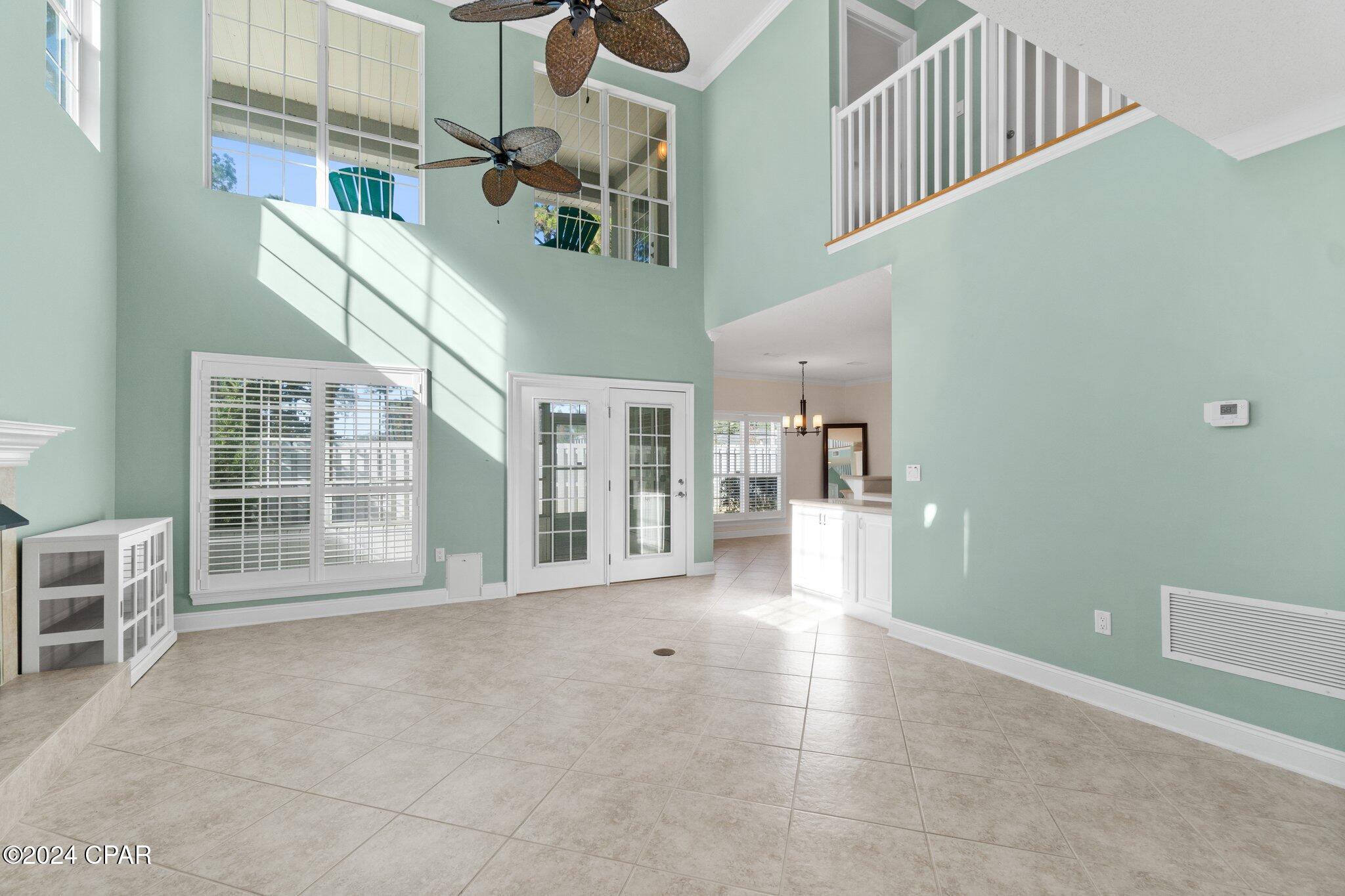 7009 N Lagoon Drive 102