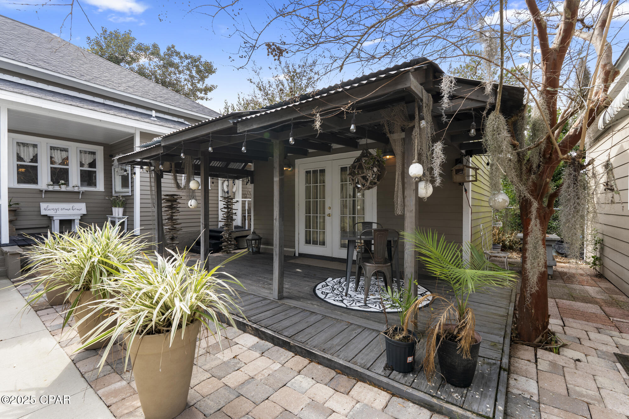 2500 W 9th Street