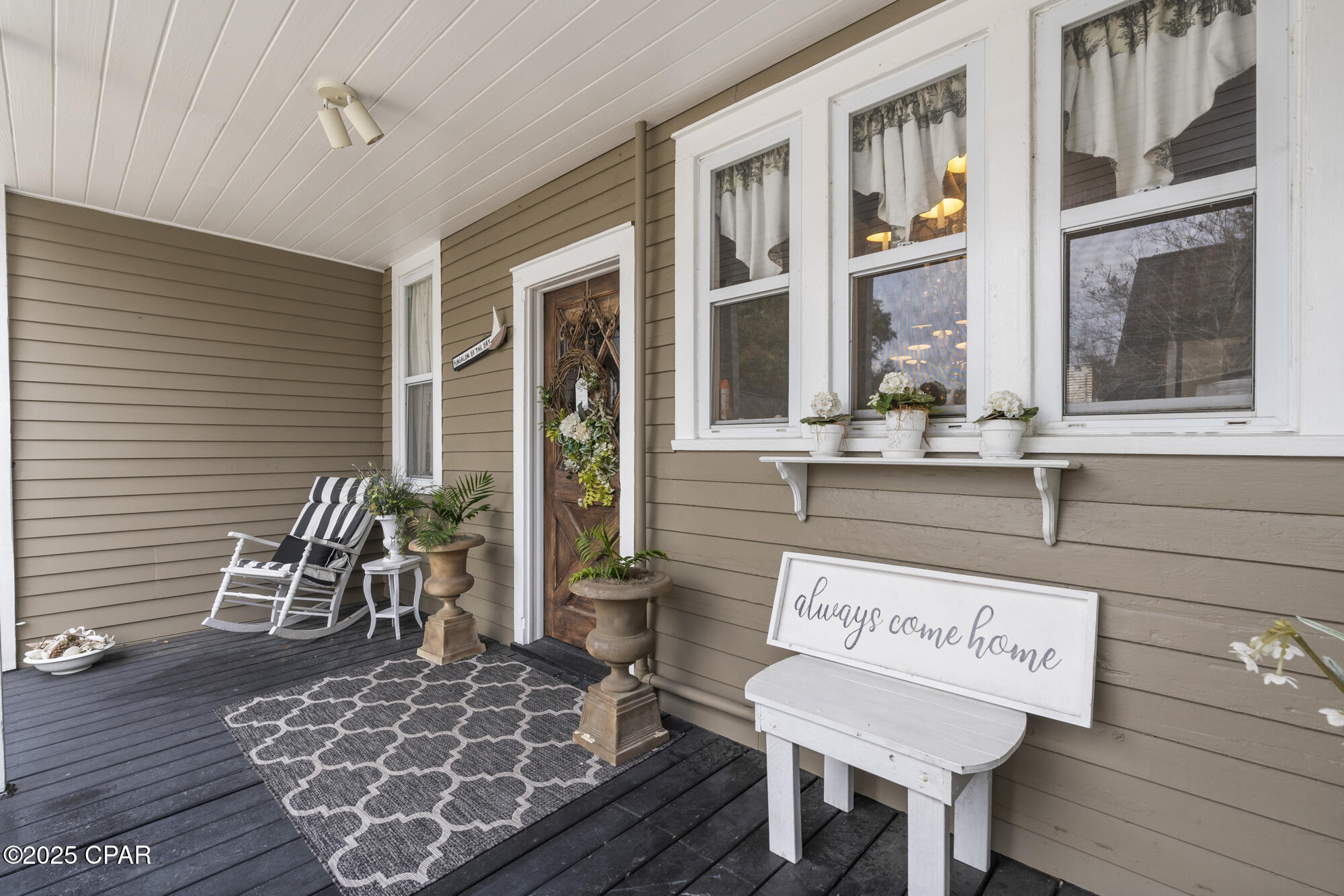 2500 W 9th Street