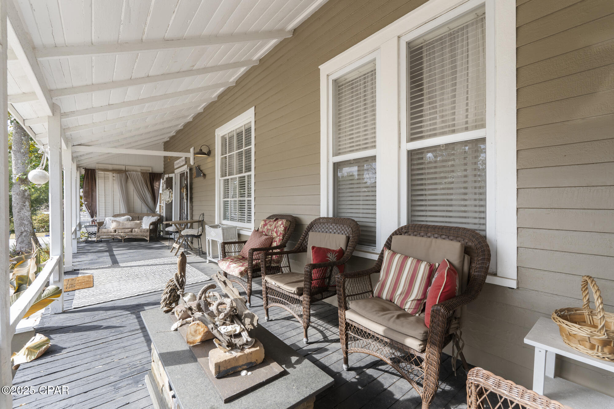 2500 W 9th Street