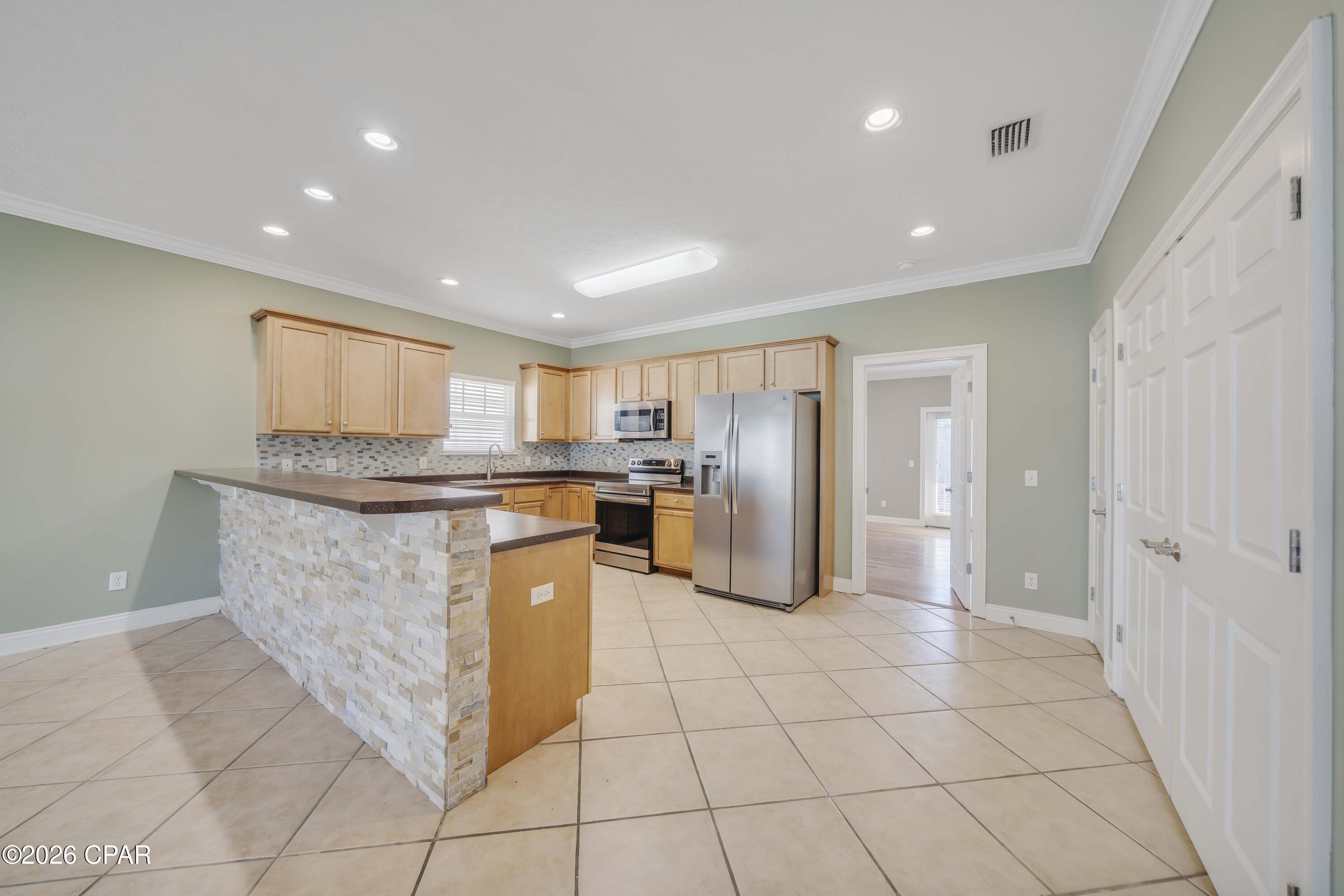 2118 Sterling Cove Boulevard