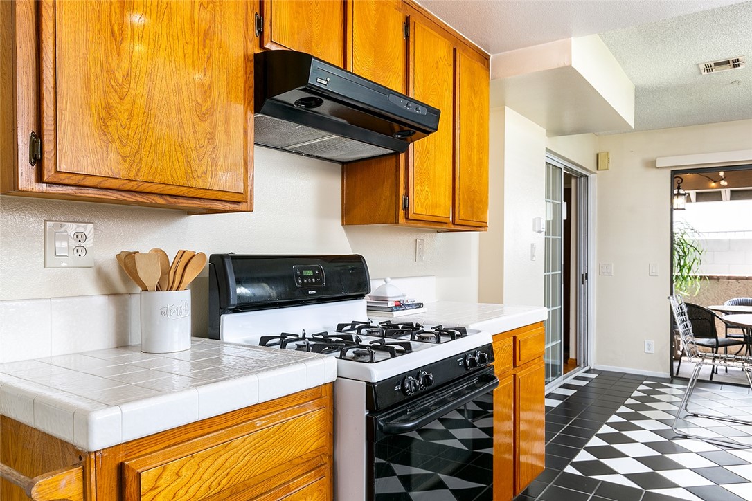 521 W Duarte Road Unit: A