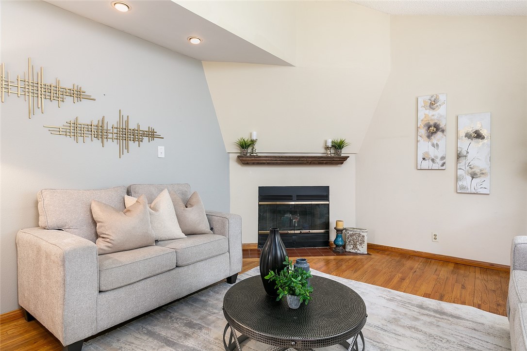 521 W Duarte Road Unit: A