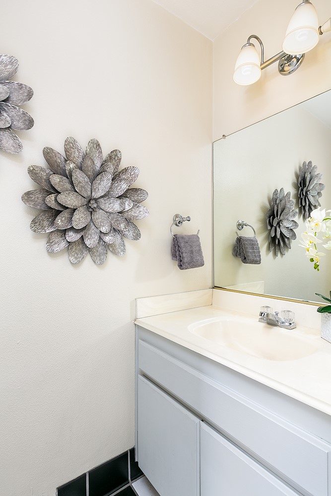 521 W Duarte Road Unit: A