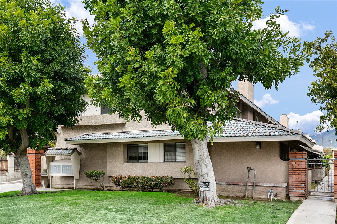 521 W Duarte Road Unit: A
