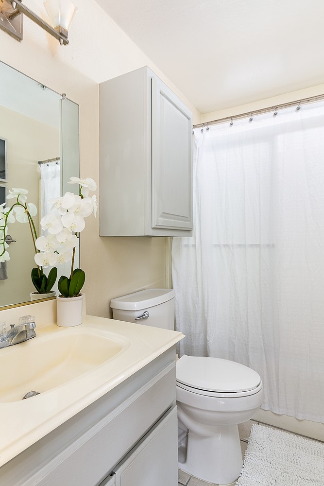 521 W Duarte Road Unit: A