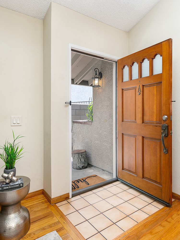 521 W Duarte Road Unit: A