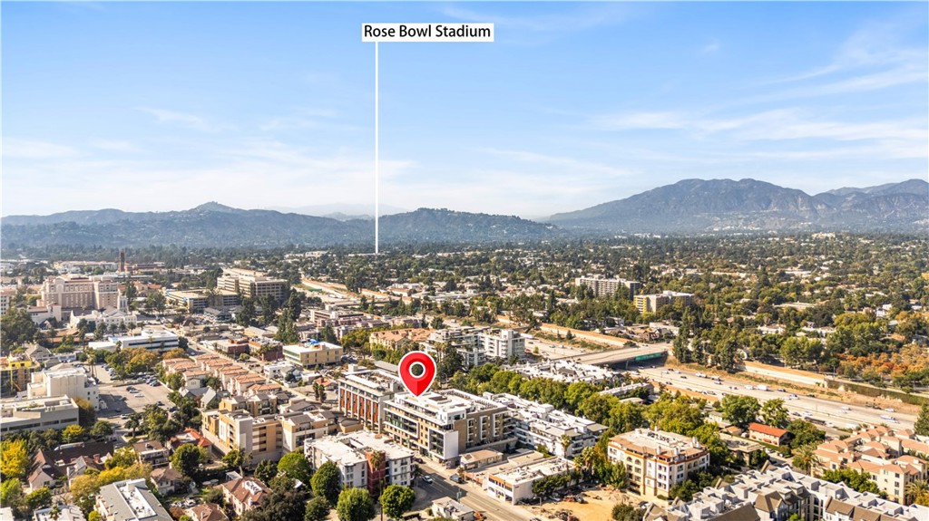 709 E Walnut Street 319